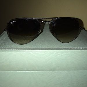 Brown RayBanz Aviators with case
